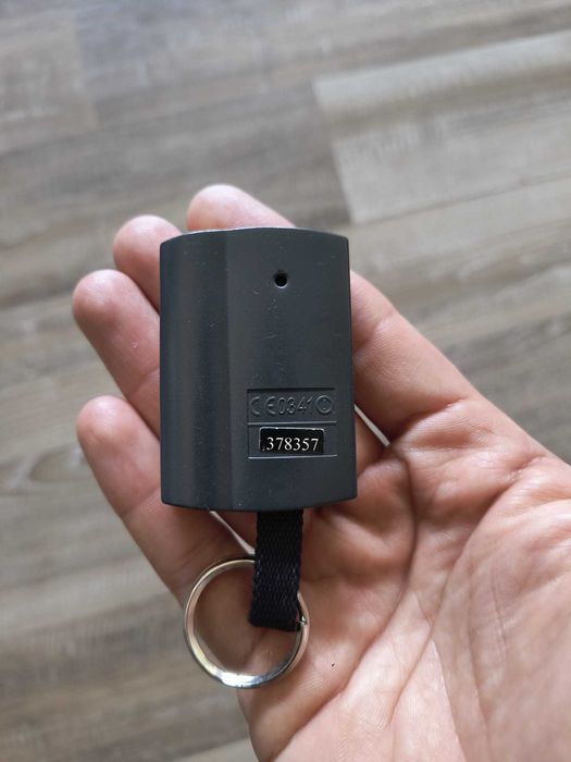 Emissor / Comando Garagem - Pujol (preto e amarelo)