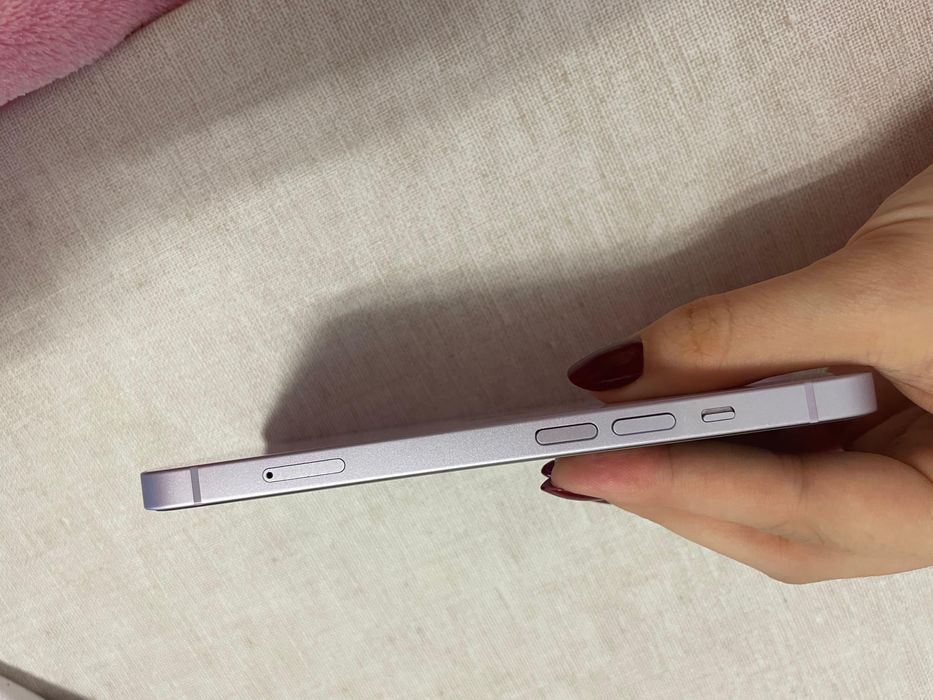 iPhone 14 128GB Roxo