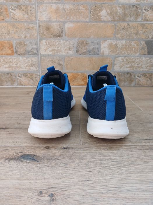Кросівки Adidas р 45 на 44 (29,5 см) ц 800 гр , орігінал,  б/в