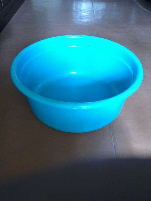 Продам таз пластмассовый