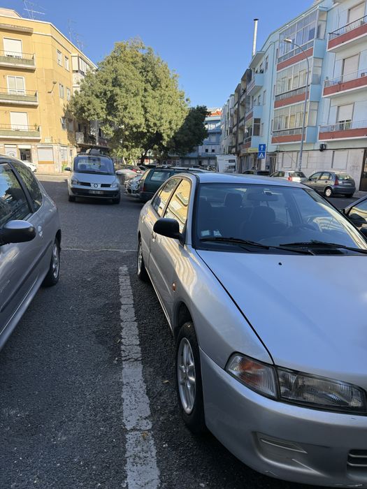 Mitsubishi Lancer 97 1.3 GLX