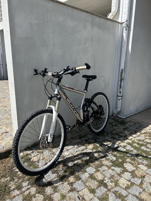 Scott Genius Mc Concept 40