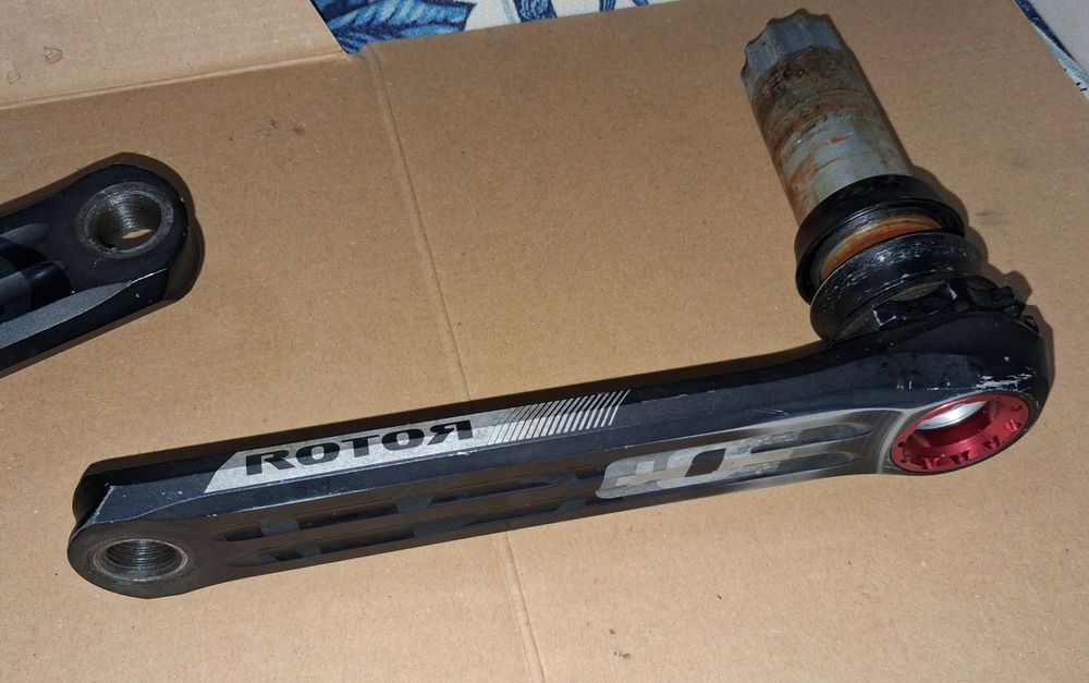 Pedaleiro Rotor 3D Oval  52-39T