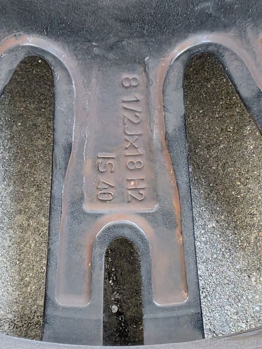 Jantes BMW 18" Pack M Serie 3 G20 G21 com pneus 225.45.18 + 255.40.18