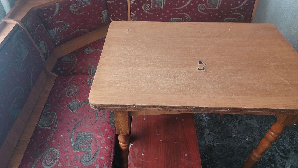 Продам кухонный уголок