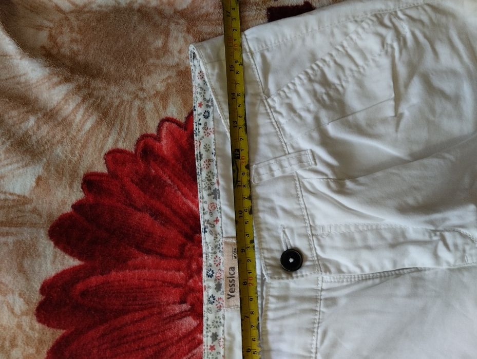 Білі літні штани