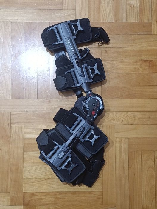 Uniwersalna orteza stawu kolanowego stabilizator pooperacyjna Donjoy