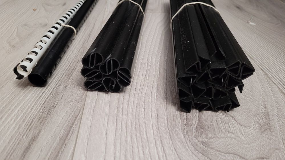 Durable grzbiety zaciskowe do dokumentów 38szt
Długość: 297 mm. -