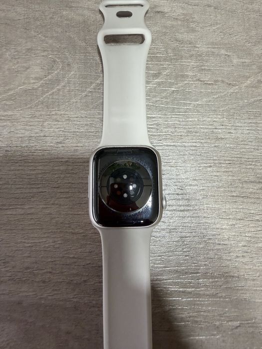 Apple Watch Series 8 GPS 45 mm Starlight | 90% baterii | Komplet | Pudełko