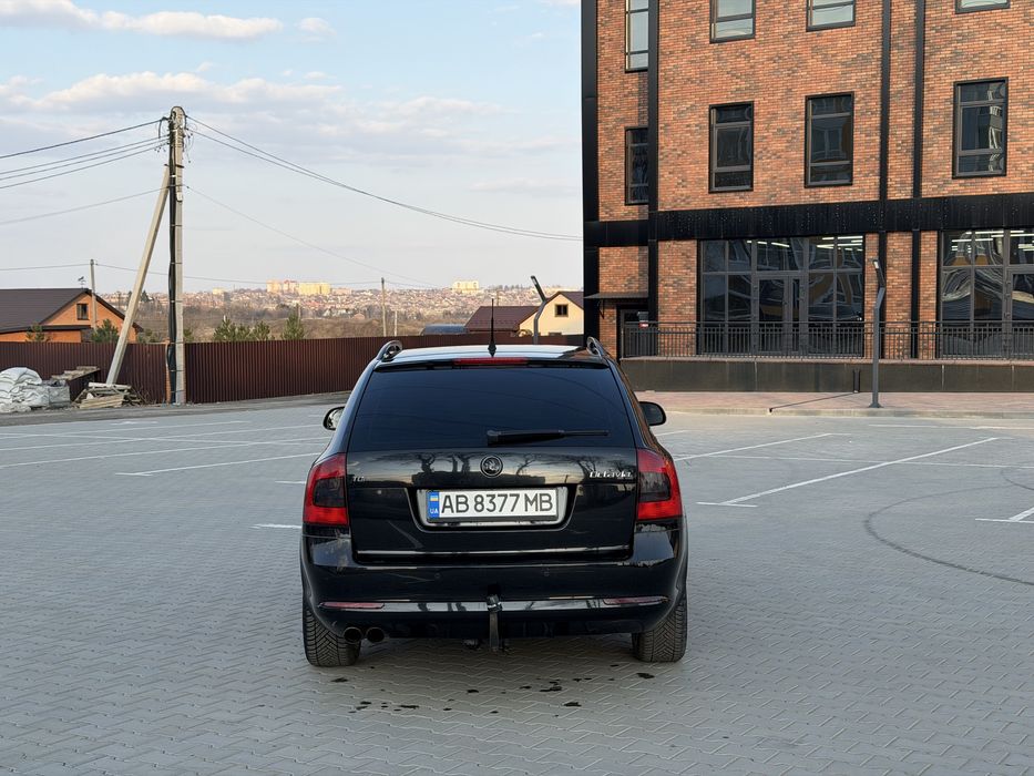 Skoda Octavia A5 FL  2012 1.6Tdi MT