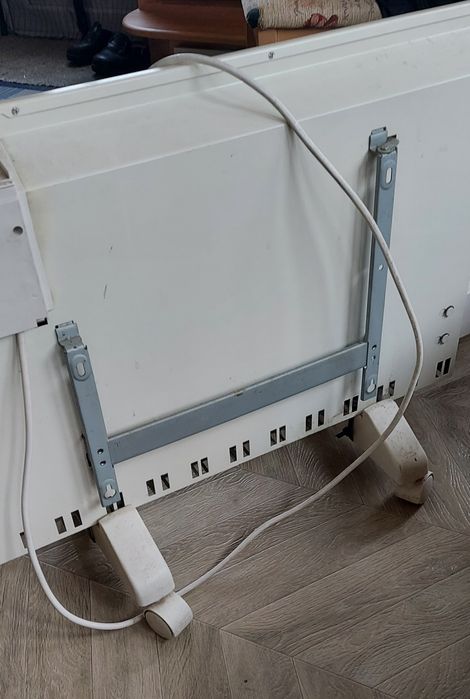 Grzejnik elektryczny, konwekcyjny