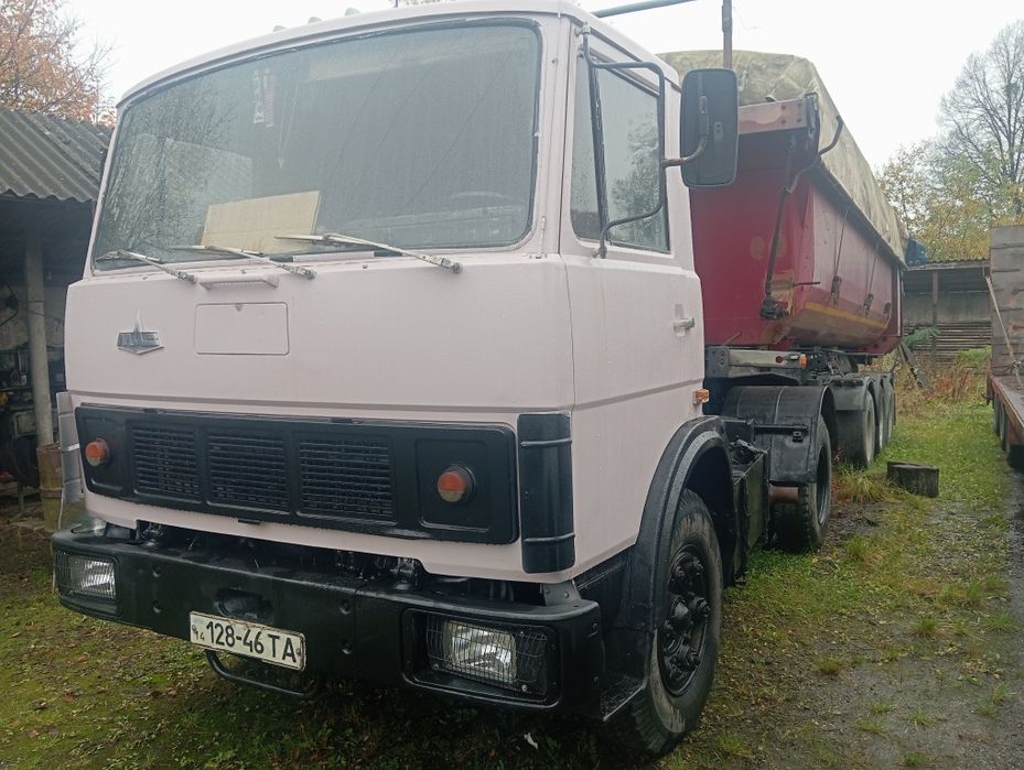Продається МаЗ 54331 тягач  1991рок