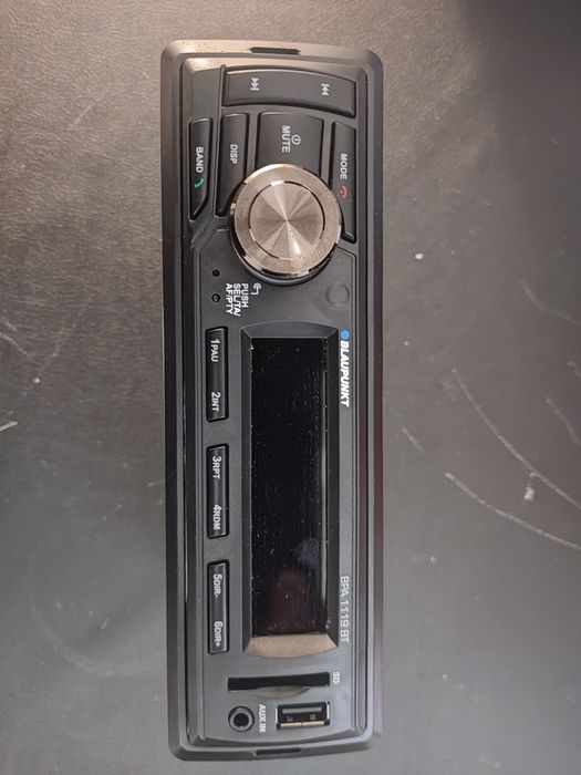 Rádio Auto Blaupunkt BPA 1119 BT – Bluetooth/USB