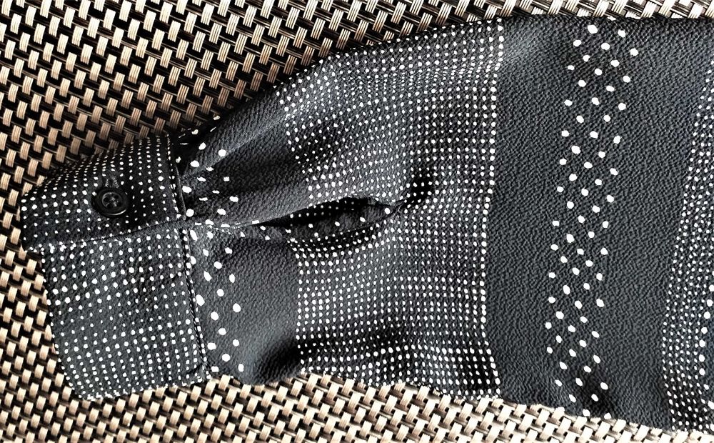 Bluzka RESERVED rozmiar 36.