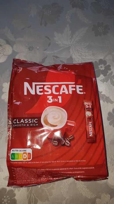 Kawa Nescaafe 3W1 SMOOTH & RICH TORBA 10 SASZETEK 10 X 16,5g