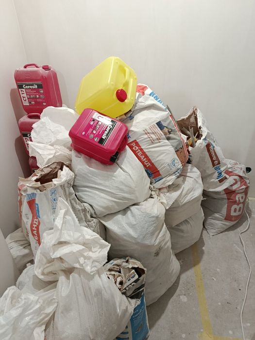 Вивіз  будівельного сміття хламу мотлоху гілок  Буча Ірпінь Гостомель