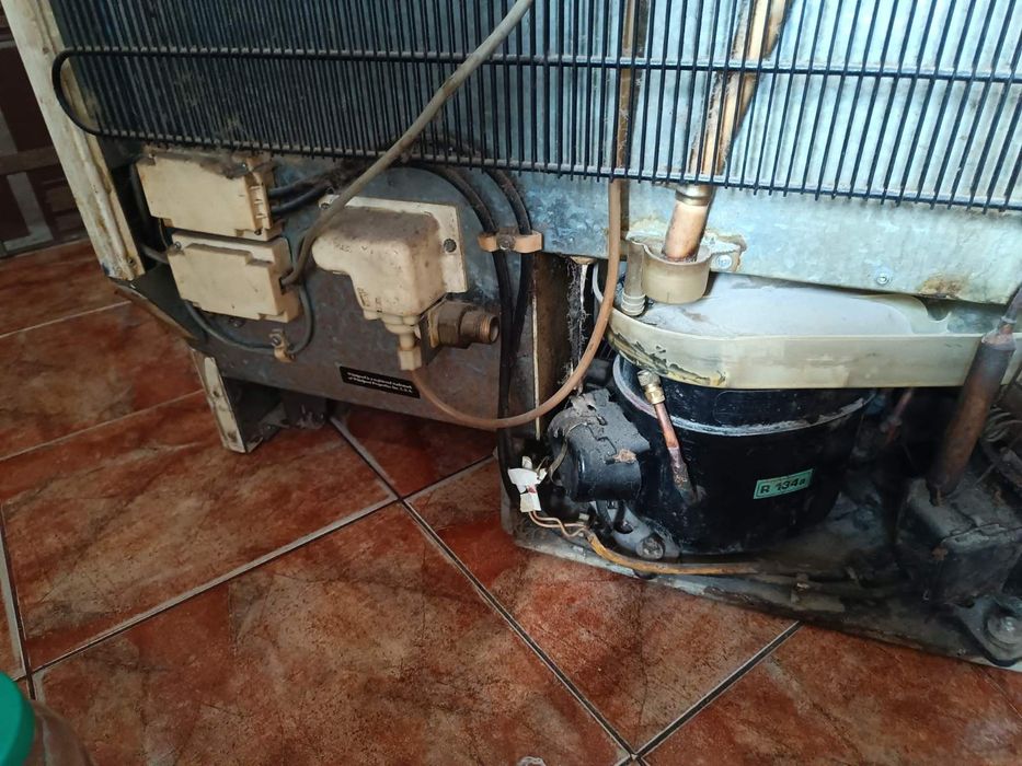 Холодильник Whirlpool