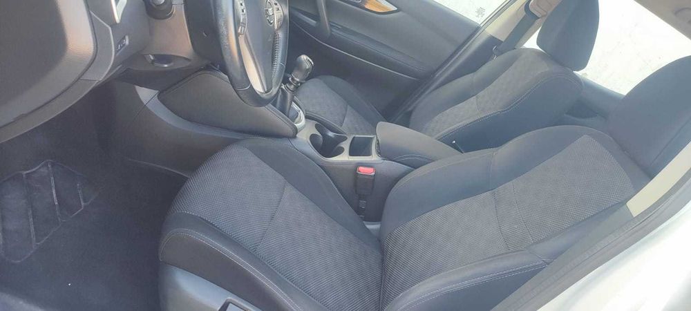 Nissan Qashqai 1.2 Acenta - Estado que surpreende!