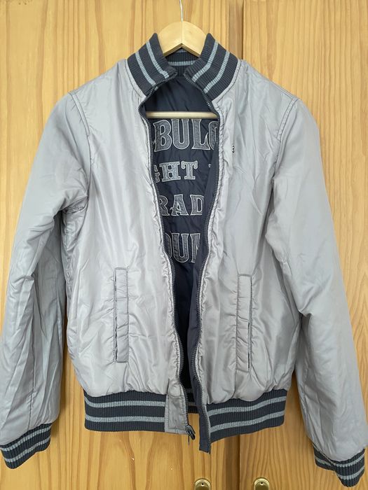 Casaco de Benetton praticamente novo