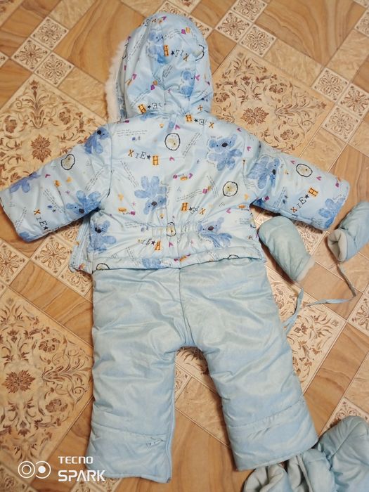 Комбінезон для хлопчика або дівчинки на 86 см.