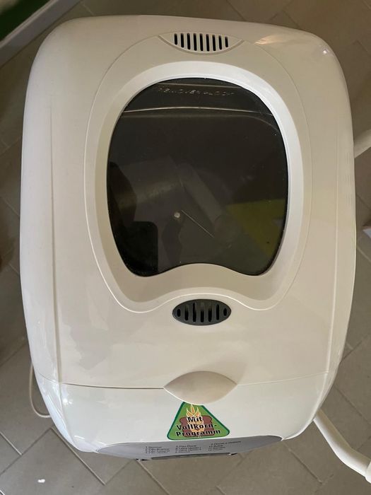 Máquina de fazer pão nova