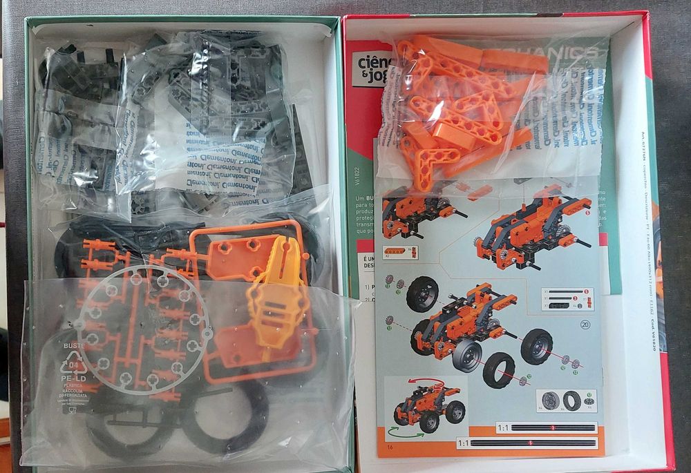 Conjunto de kit de construção para crianças - Clementoni