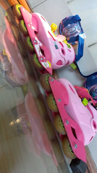 Rolki Oxelo dla dziewczynki. Rozmiar 30 - 32.