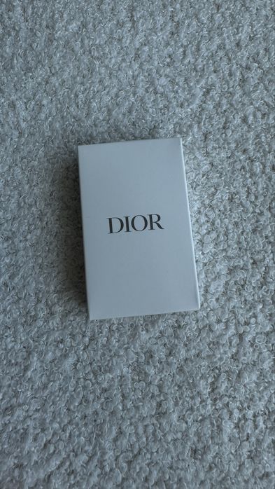Nowe lusterko Dior