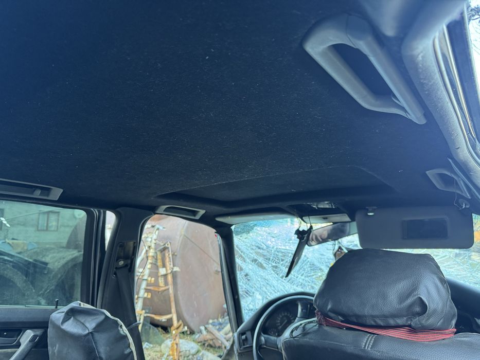 Потолок стеля форнітура чорна Bmw E34 седан під люк розборка