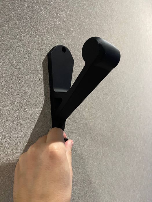 Настенное крепление мото шлема / вешалка / подставка