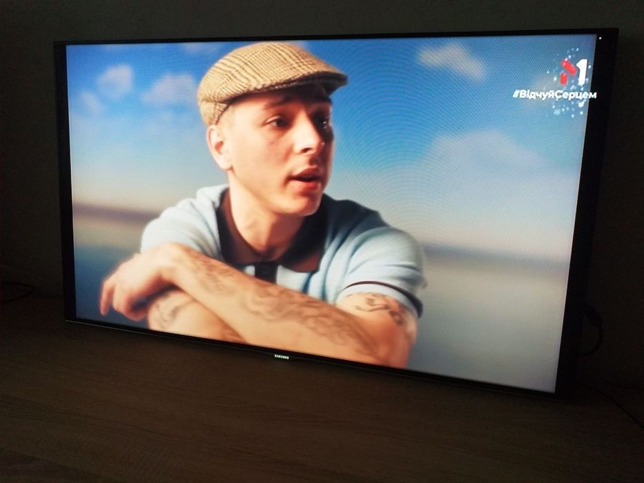 Smart TV. Samsung 40". Камера. Wi-Fi.