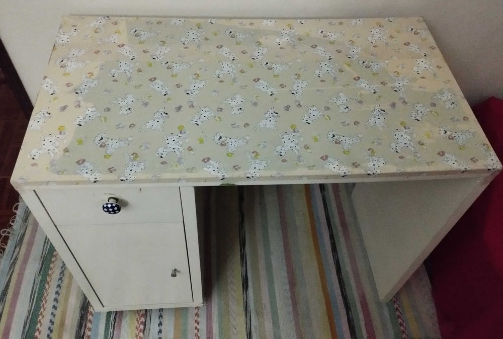 Secretaria branca para venda