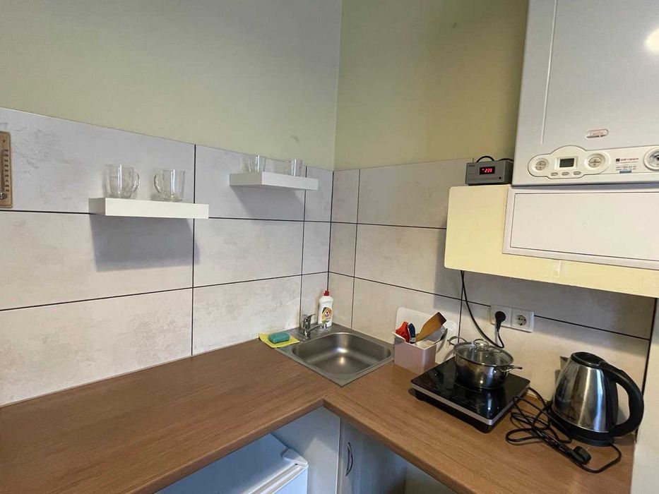 Недорога квартира -студія подобово Ірпінь тепло та світло постійно