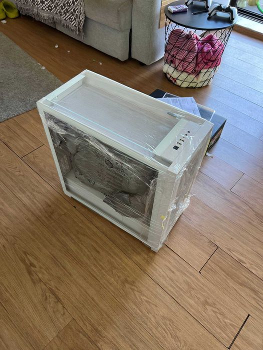 PC Gaming High-End—i9-14900K/RTX 5070 Ti/64GB DDR5—Garantia PCDIGA