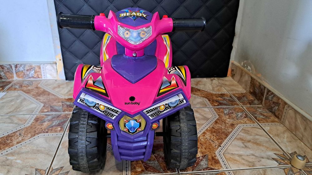 Jeździk dla dzieci sunbaby różowy