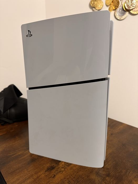 Ps5 slim 1tb | 2 Kontrolery