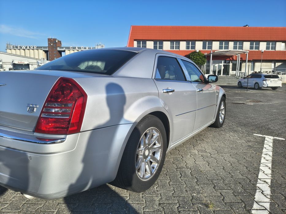 Chrysler 300C 3.5 LPG Salon PL 2004