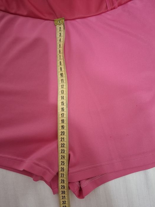 Тенісна спідничка