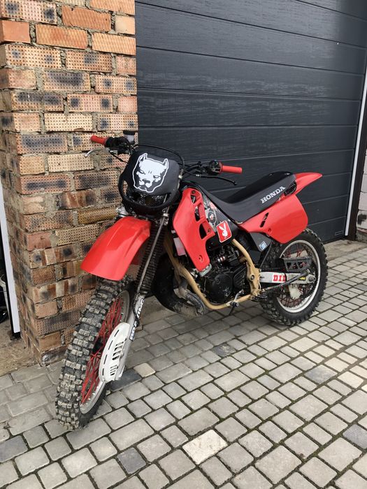Honda crm 125.