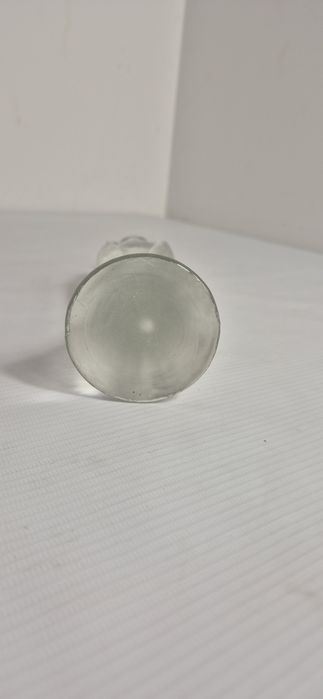 Elegancka Szklana Rzeźba – Madonna / Abstrakcyjna Figura 26 cm