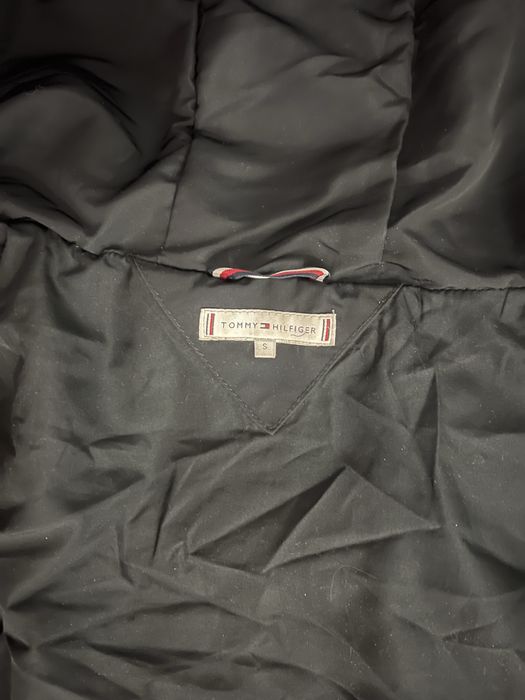 Пуховик tommy hilfiger S