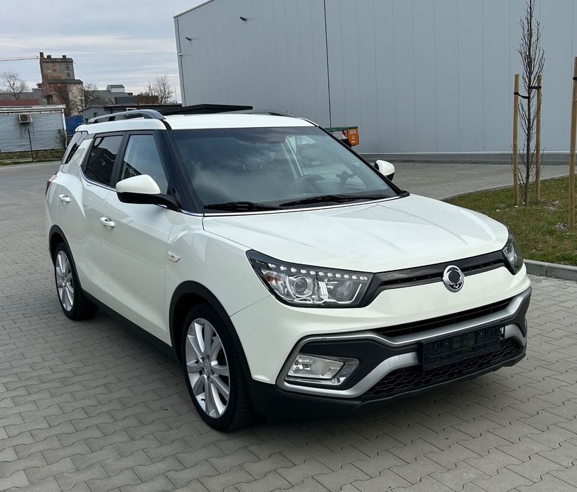 SsangYong/KGM XLV Sprawny 100% faktura VAT, 4*4 stały 115 koni bogate wyposażenie