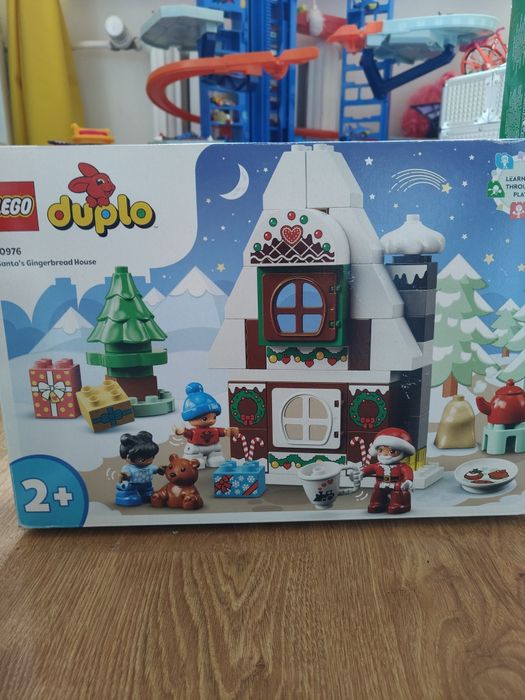 Klocki LEGO Duplo świąteczny  domek z piernika