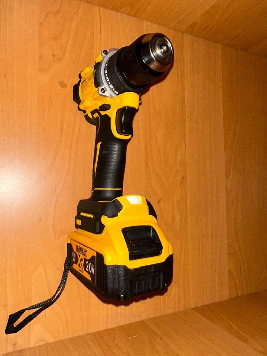 Wkrętarka DeWalt 18V do akumulatora / dcd805 aku  HIT