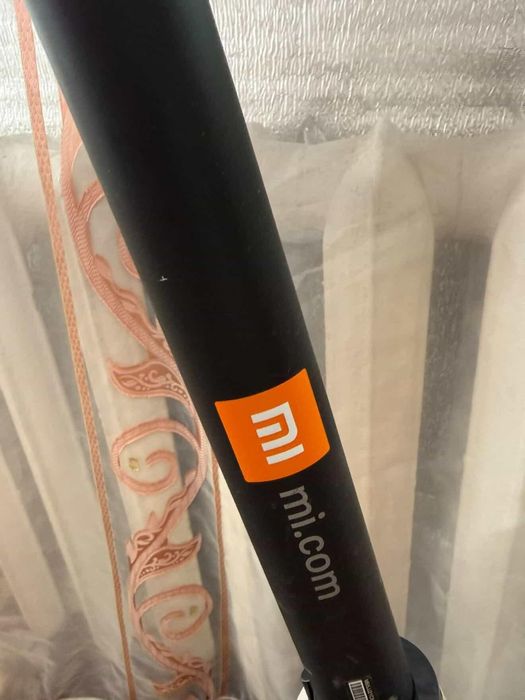 Електросамокат в чудовому стані