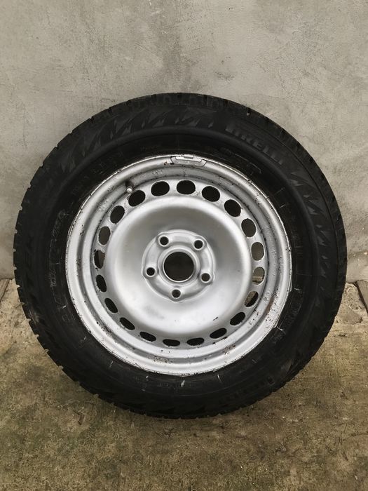 Колесо, шина r15 195/65. Гарний стан резини. Колессо, шина Passat b5