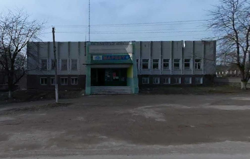 Будівля торгового центру, 1311,5 кв. м, с. Жердя, вул. Центральна, 10А