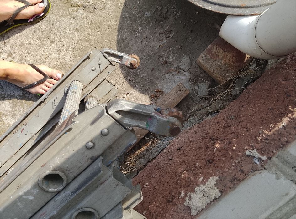 драбина пожежна алюмінієва трьохсекційна