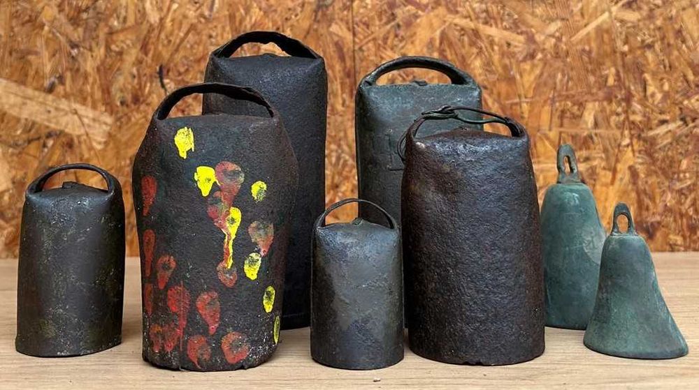 Chocalhos e guizos antigos, sinos