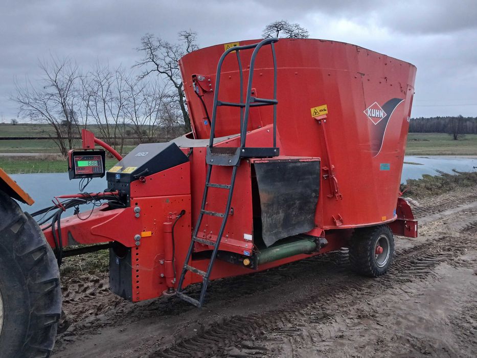 Wóz paszowy paszowóz